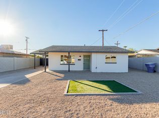 2208 N 35th St, Phoenix, AZ 85008