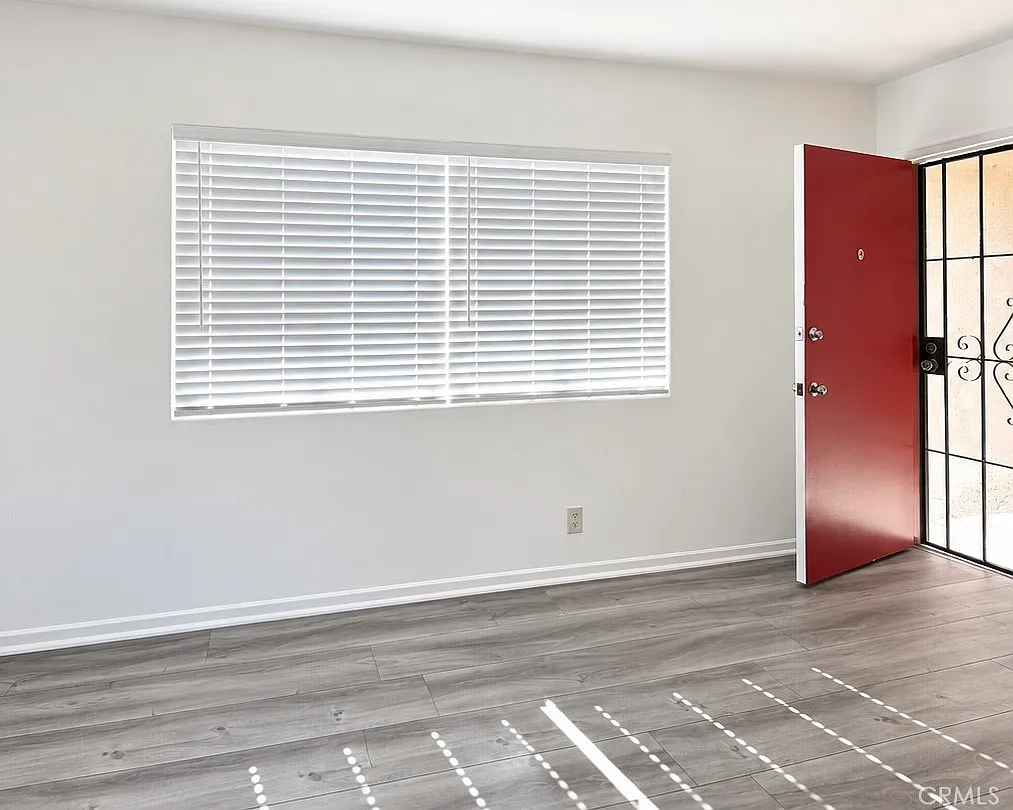 1 bed, 650 sqft, $2,200 — Photo 2