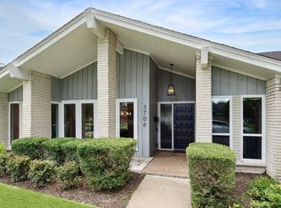 5706 Ariel St, Houston, TX 77096