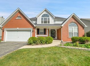 3319 Fairmont Ave, Naperville, IL 60564