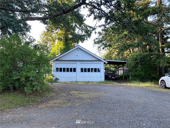 5th image of 8507 Wildwood Ave SW
