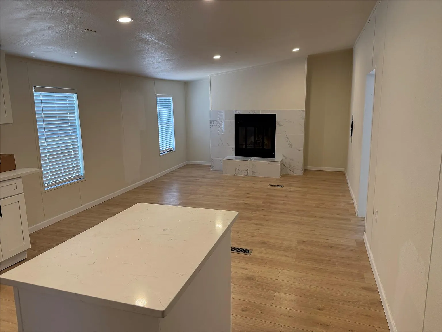 3 bed, 1864 sqft, $1,500 — Photo 3
