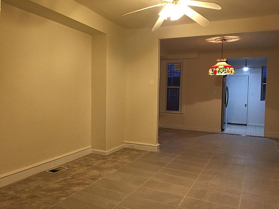 1st Floor Living room