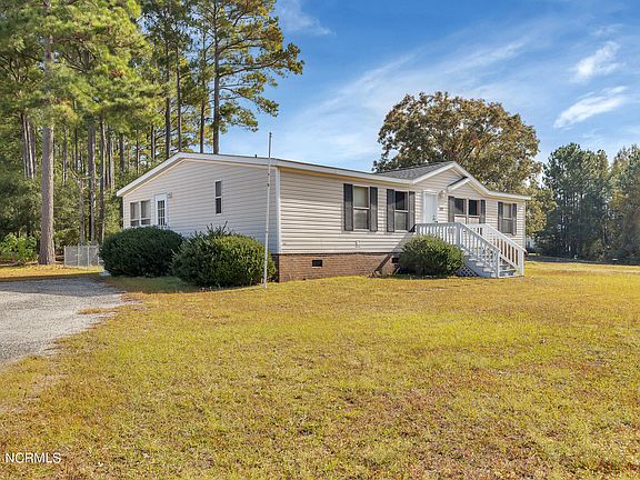 4th image of 1885 Sunset Cove Drive SE
