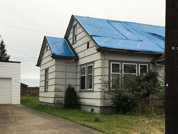 2nd image of 2722 Pacific Ave