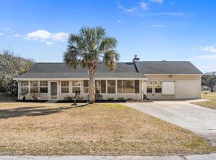 116 SE 55th St, Oak Island, NC 28465