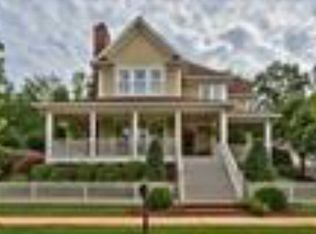 554 Sycamore St, Madison, GA 30650