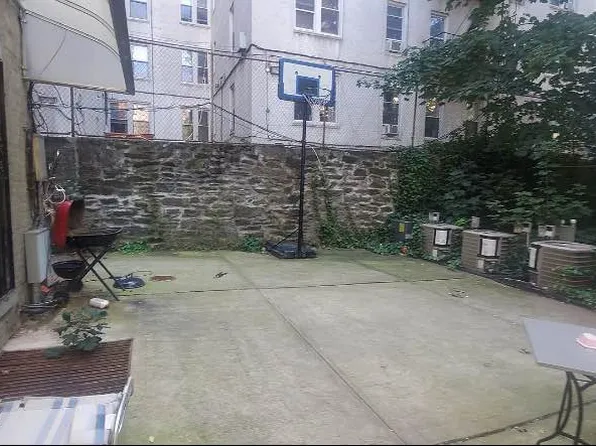 128 New York Avenue image 1 of 12