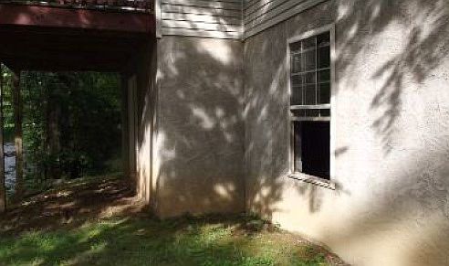 2nd image of 736 Plantation Dr