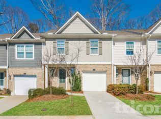 2000 Rosemary Park Ln, Lawrenceville, GA 30046
