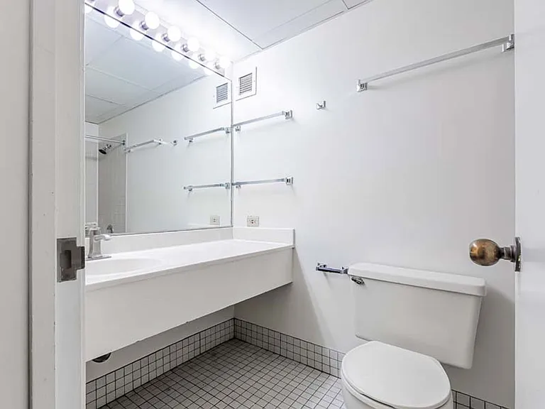 731 Plymouth by 3L Living — Photo 37