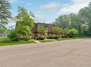 1972 S Shore Dr APT 3, Holland, MI 49423