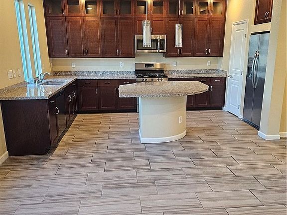 4th image of 8087 Haywood Estate Ave