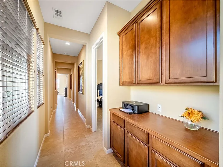 40834 Adriatico Ct — Photo 44