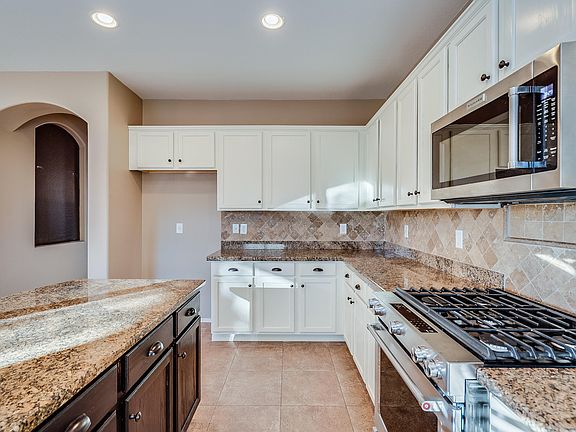 4th image of 30165 N 73rd Dr