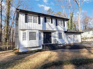 631 Bralorne Dr, Stone Mountain, GA 30087