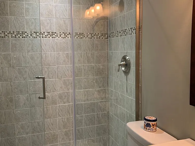 136 Haverford Cir — Photo 10