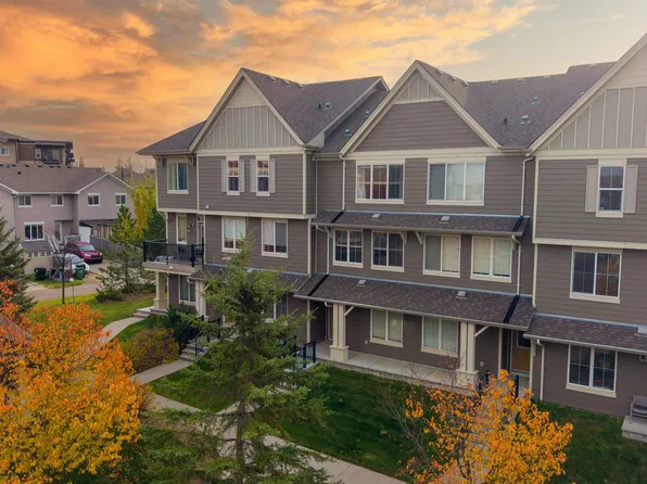 603 Watt Blvd SW #147, Edmonton, AB T6X 0P3
