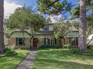 12439 Carriage Hill Dr, Houston, TX 77077