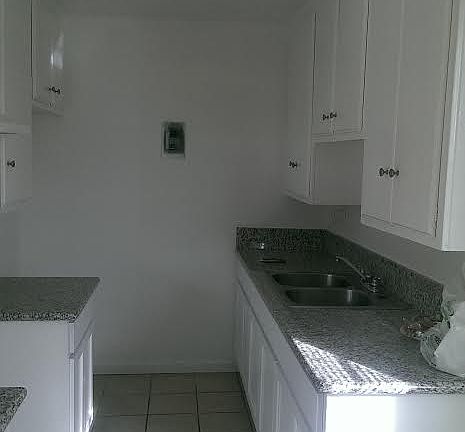 5th image of 122 N Commonwealth Ave APT 305