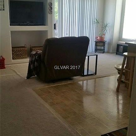 3rd image of 718 Turtleback Dr