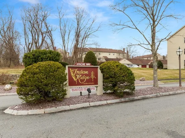 83 Apache Way #83, Tewksbury, MA 01876