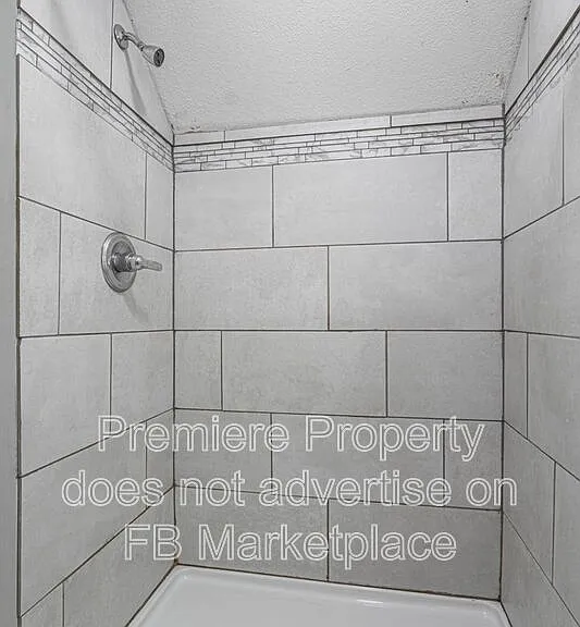 4108 N Mersington Ave — Photo 10