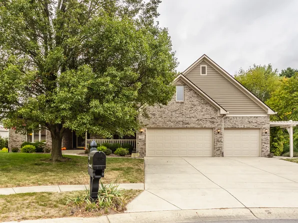 7762 Carpenter Ct, Plainfield, IN 46168