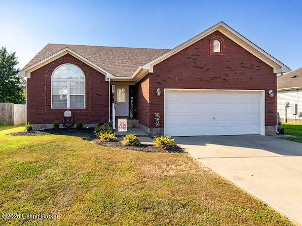 317 Madison Rae Blvd, Shepherdsville, KY 40165