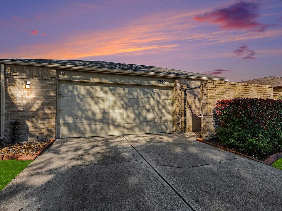 1st image of 2450 Blackridge Rd