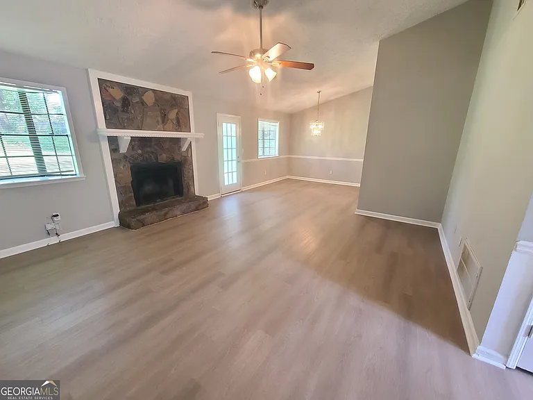 2652 Creek Hollow Dr — Photo 3