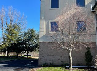 1373 Washington Pike #1, Bridgeville, PA 15017