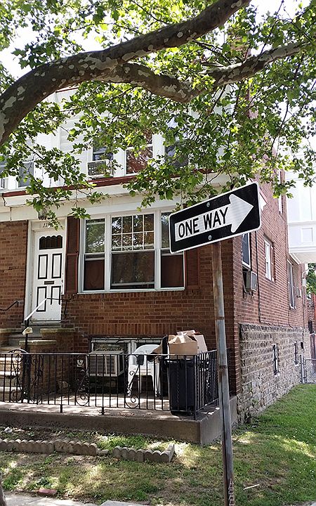 2nd image of 1100 Anchor St #1