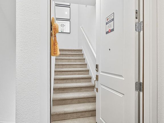 Residence 3 Entry