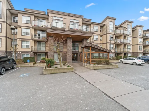 30515 Cardinal Ave #210, Abbotsford, BC V2T 0A8