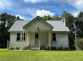 120 Maple Rd, Karns City, PA 16041