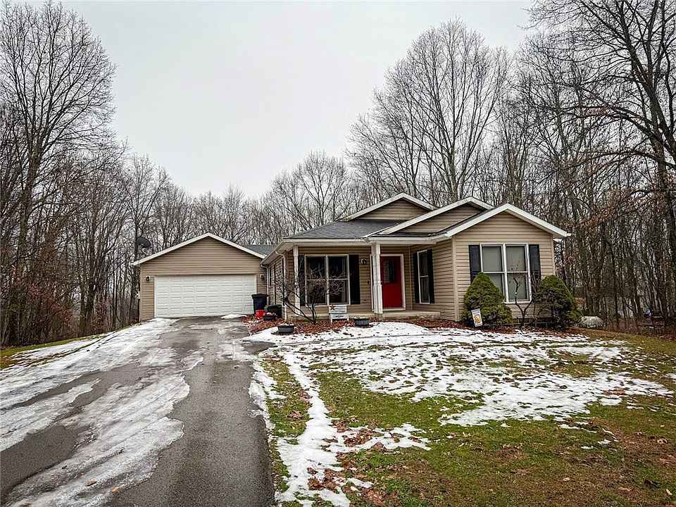 1st image of 122 Helga Dr