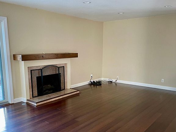 4th image of 5950 Taormino Ave