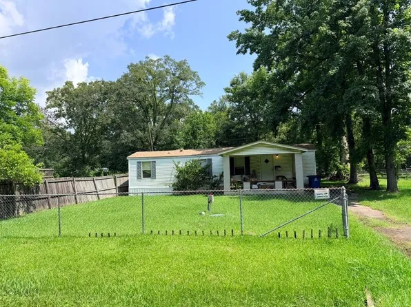 4535 Curtis Rd, Vidor, TX 77662