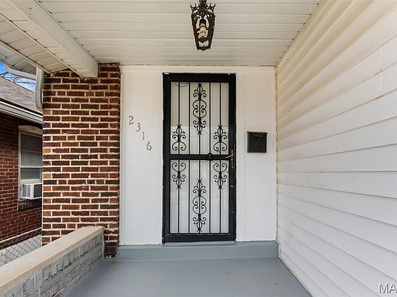 4th image of 2316 Sulphur Ave