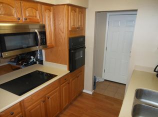 2213 E Paradise Dr, Phoenix, AZ 85028
