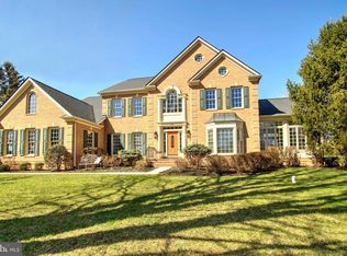 1096 Great Passage Blvd, Great Falls, VA 22066