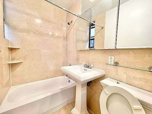 3rd image of 233 E 35th St #1R