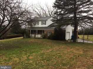 420 W Lafayette Dr, West Chester, PA 19382