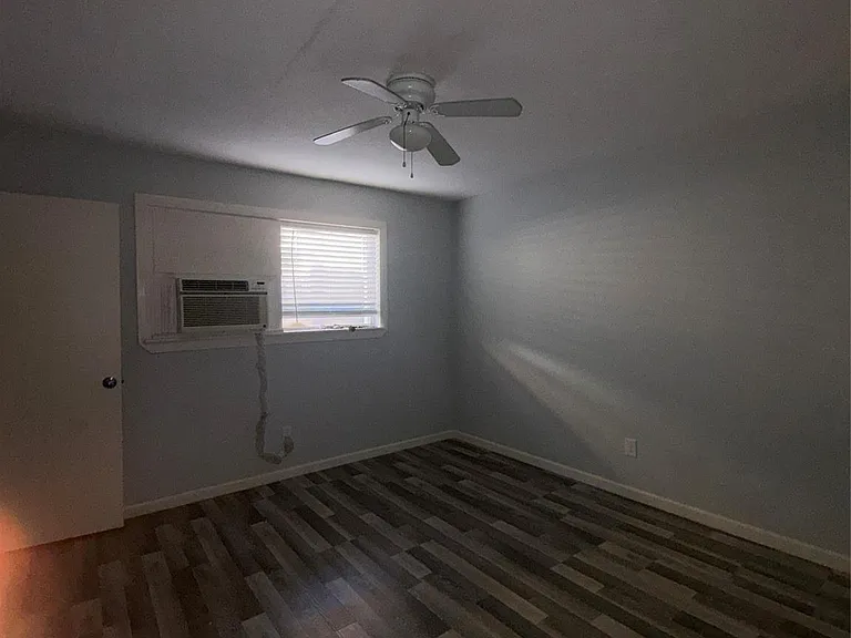 4626 Bell St #6 — Photo 5