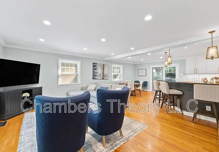 1937 Rhode Island Ave — Photo 10
