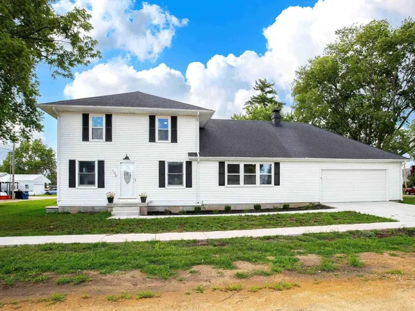 106 E Bennett St, Mc Causland, IA 52758