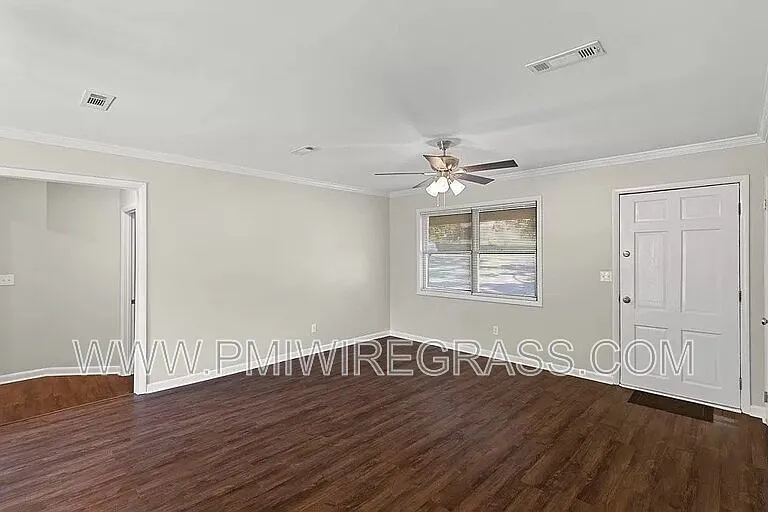 119 Sharon Ct — Photo 13