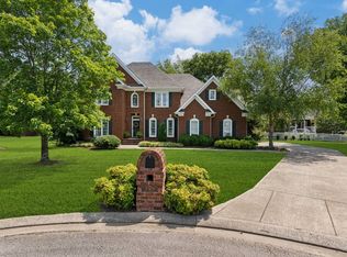 902 Thames Ct, Murfreesboro, TN 37129