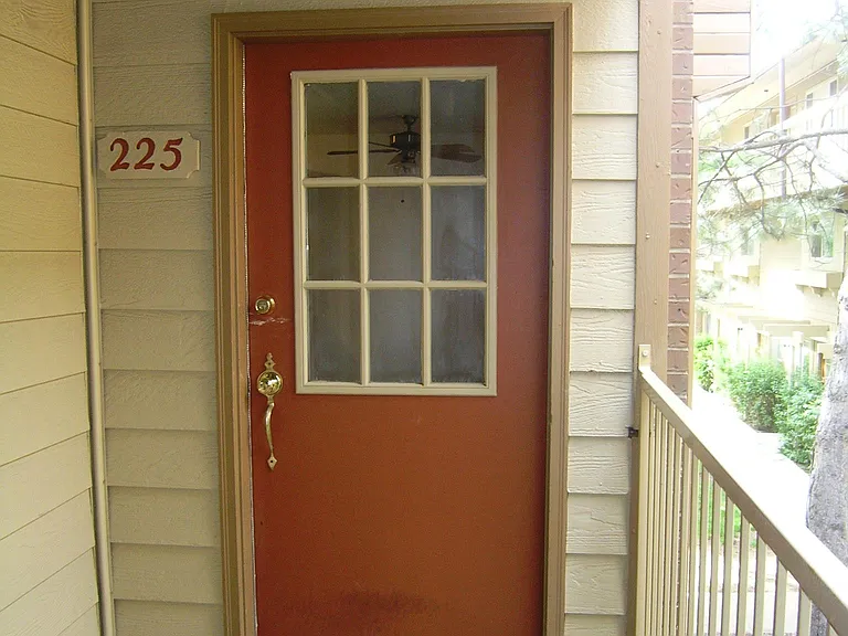 3383 Madison Ave #W225 — Photo 1